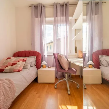 Sofia's Dreamy Haven Сиена