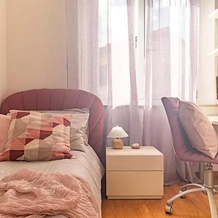 Sofia's Dreamy Haven Сиена