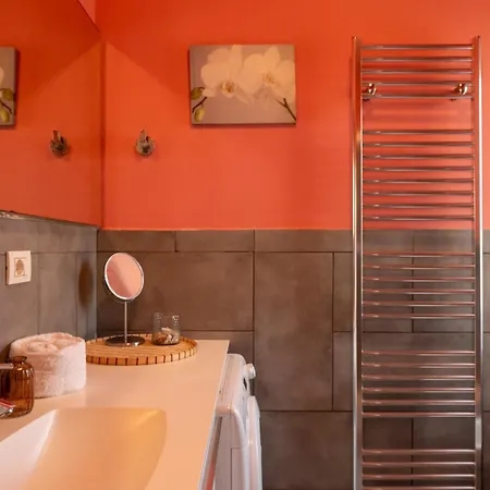 Sofia's Dreamy Haven Сиена