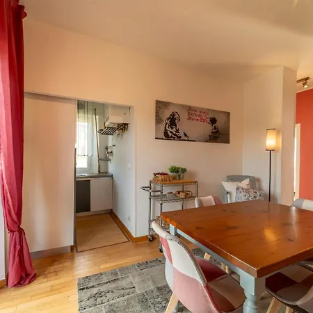 Sofia's Dreamy Haven Сиена